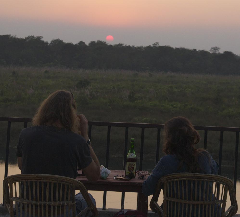 Jungle Sunset Camp Hotell Sauraha Eksteriør bilde